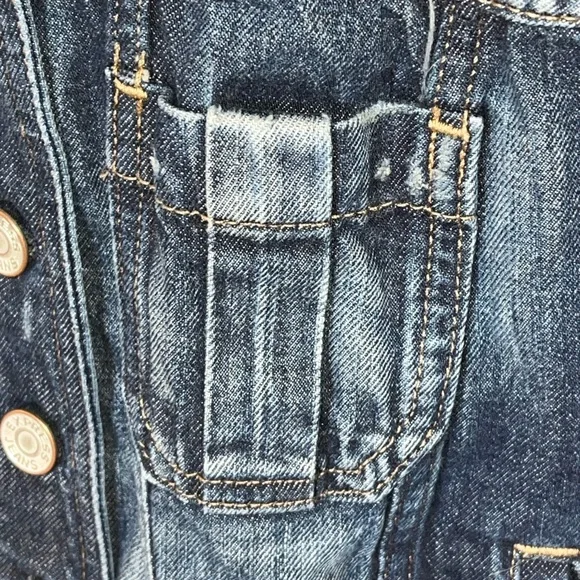 Express Purposely Distressed Jean Jacket - Picture 4 of 7